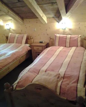 瑞士小木屋住宿加早餐酒店 住宿加早餐酒店 3*