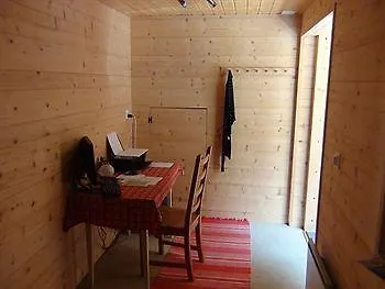 Oda ve Kahvaltı Suisse Morgins